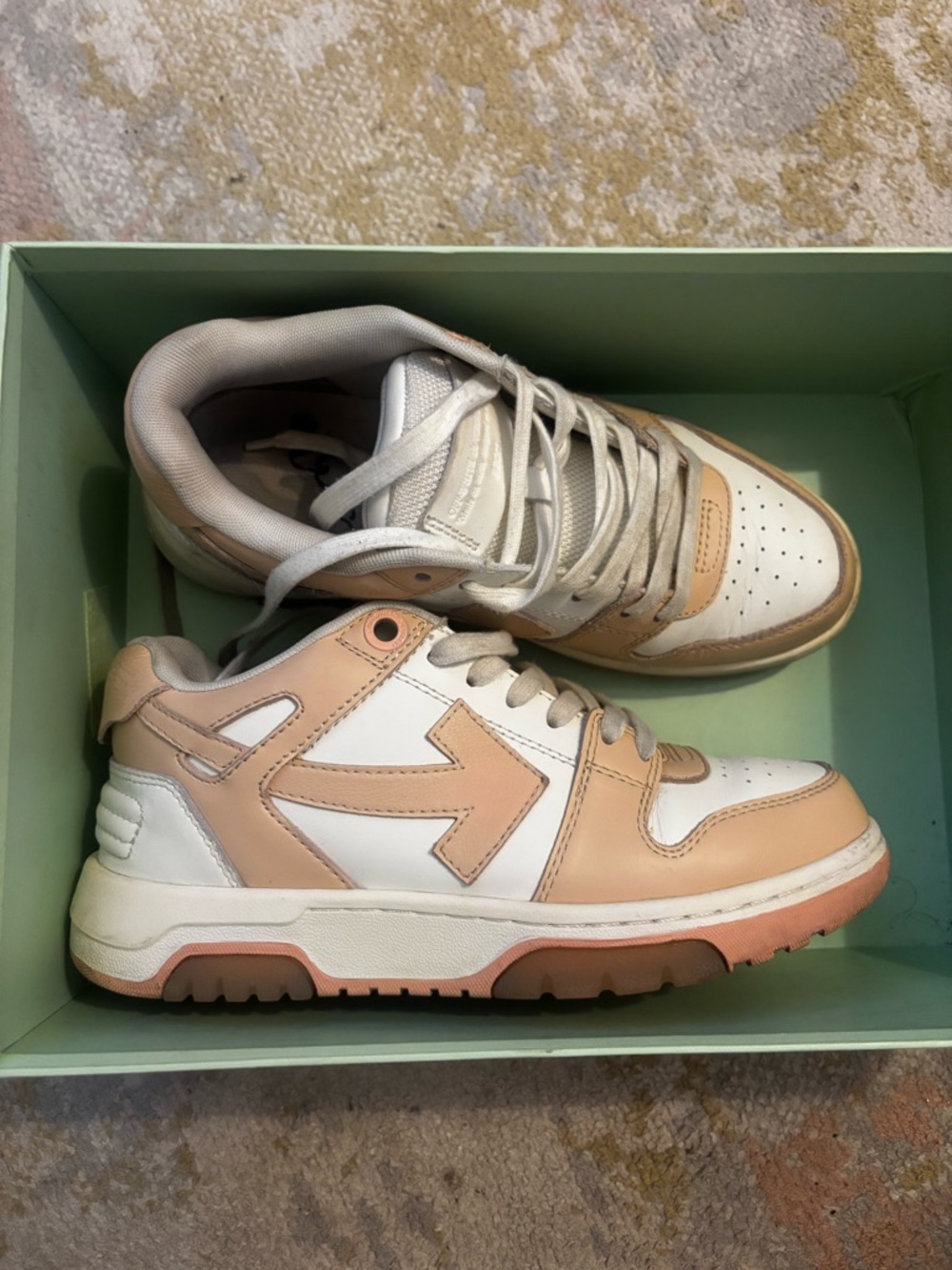 Off White Sneakers